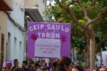 Marcha de escolares por la igualdad en Telde (Foto TA)